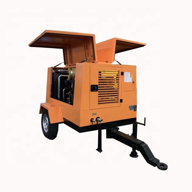 Kompresor Udara Diesel Portable 55KW Mesin 8bar Tekanan Kerja Untuk Pengeboran