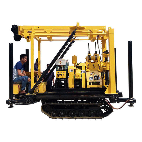 130m 180m 200m Kedalaman Crawler Tipe Water Well Drilling Rig 2200KW Mesin Diesel