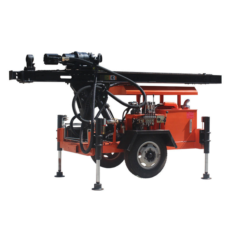 120m Depth Trailer Mounted Water Well Drilling Rigs 18.7KW Peralatan Pengeboran Lubang