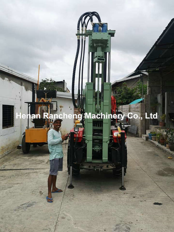 200m Hydraulic Trailer Mounted Water Well Drilling Rig Dengan Quick Connection Plug Untuk Brawbench