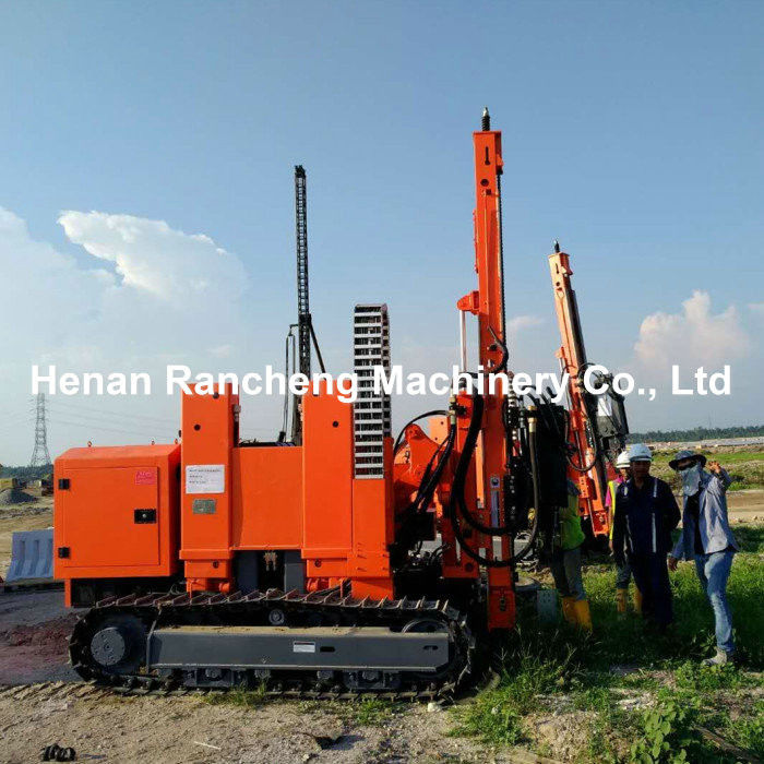 Mesin Rig Pengeboran 114HP / Pengemudi Tumpukan Photovoltaic / Mesin / Peralatan Untuk Pemasangan Tumpukan Surya