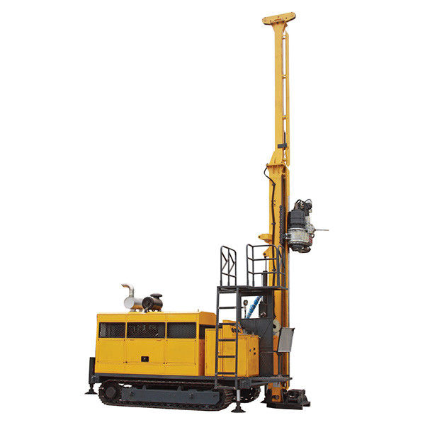 Mesin Pengeboran Inti Hydraulic yang dipasang di Crawler 300m - 1000m kedalaman Mesin Diesel 180HP