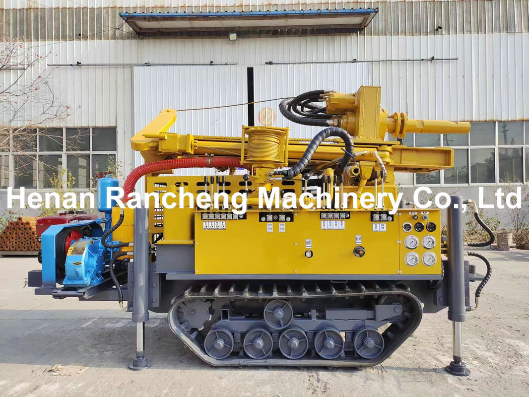 RCF150S 150m kedalaman kompak karet Track Air Well Boring Rig Mesin Dengan 42KW Yuchai Engine