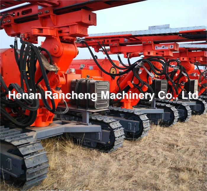 Peralatan Pengemudi Tumpukan Surya Ramming Hydraulic 88KW Mesin Yuchai 20 - 100m kedalaman pengeboran