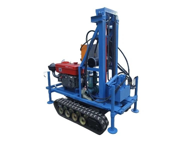 jenis crawler Portable Water Well Drilling Machine 150m Kedalaman 1500mm Panjang Bor