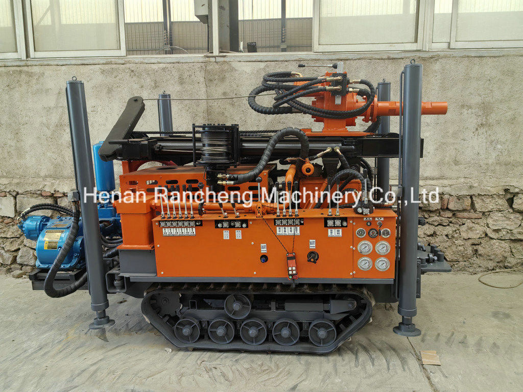 180m Mini Crawler Water Well Drilling Rig dengan 77.3KW YuChai Engine untuk Borhole