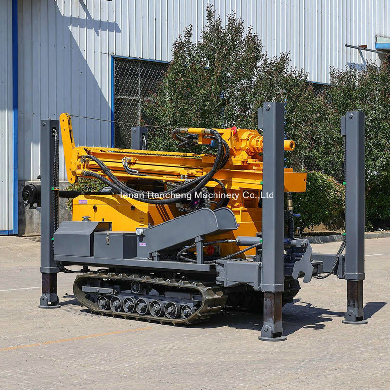 Performa tinggi 200m kedalaman Crawler Air Well Boring Rig Dengan 58KW YuChai Diesel Engine
