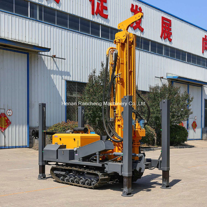 Performa tinggi 200m kedalaman Crawler Air Well Boring Rig Dengan 58KW YuChai Diesel Engine