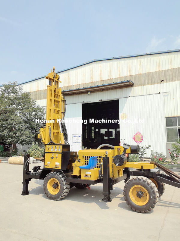 Max 220m 4 Roda Diesel Trailer Tipe Mesin Pengeboran sumur Air