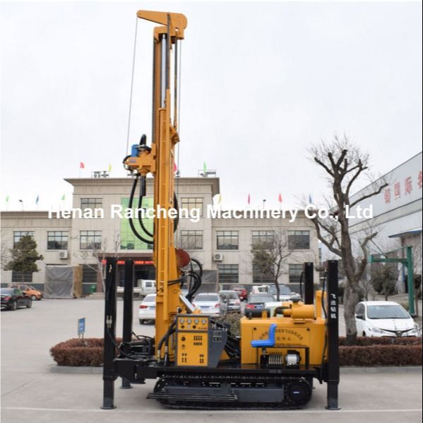 Crawler Diesel Type 800m Deep Hydraulic DTH Water Well Drilling Rig Untuk lubang bor
