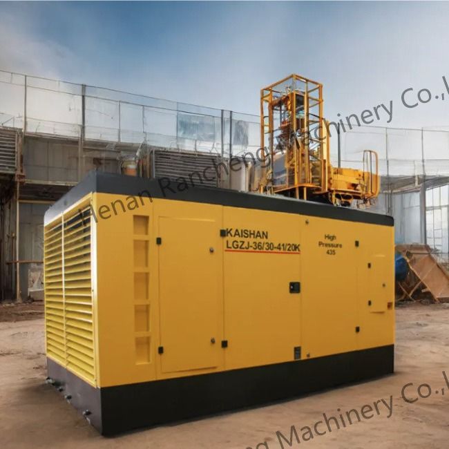 Kompresor udara sekrup bergerak 30bar dengan mesin Cu-mmins 550HP untuk sumur dalam