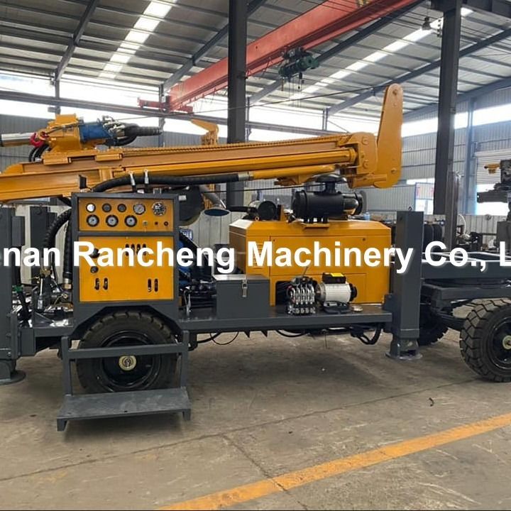 Kedua Pompa Lumpur Pengeboran Udara DTH RCF220W Rotary Rig - 100 hingga 220 Meter Kapasitas