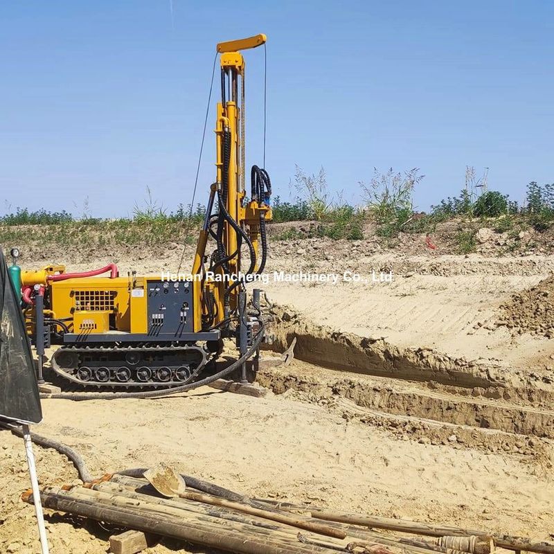 Jenis Crawler Hydraulic Water Well Drilling Rig Untuk Core Drilling Rig Peralatan Air Well Rumah 150m kedalaman
