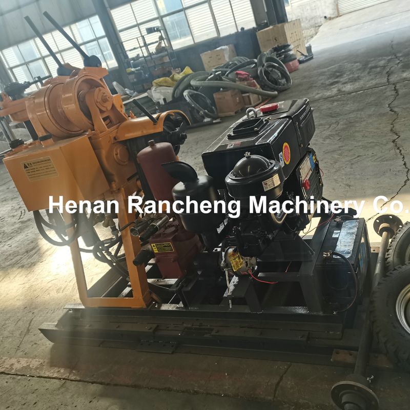 200m kedalaman Hydraulic Small Borhole Drilling Rig Mutil Fungsi Mesin Pengeboran Dengan Mesin Diesel 20HP