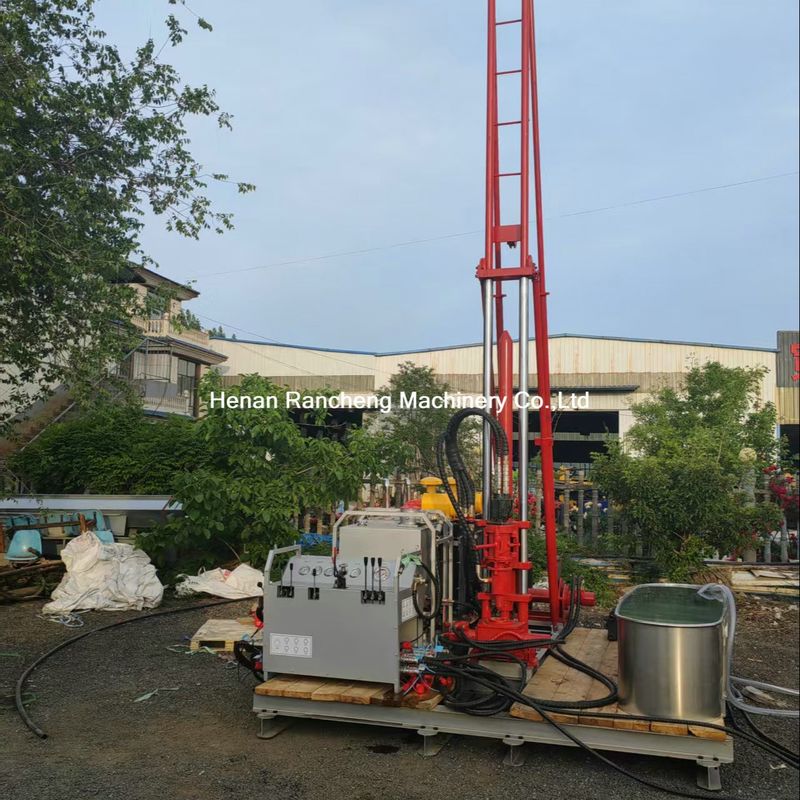 100-240RPM Winch Rated Rotary Speed Small Core Drilling Rig 96L/Min Sistem hidrolik Rated Flow