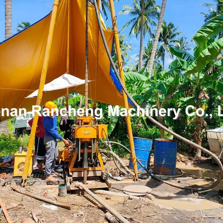 Rig Pengeboran Sumur Kecil Hidraulik Kedalaman 200m Multi Fungsi Sudut Pengeboran 90°~75°
