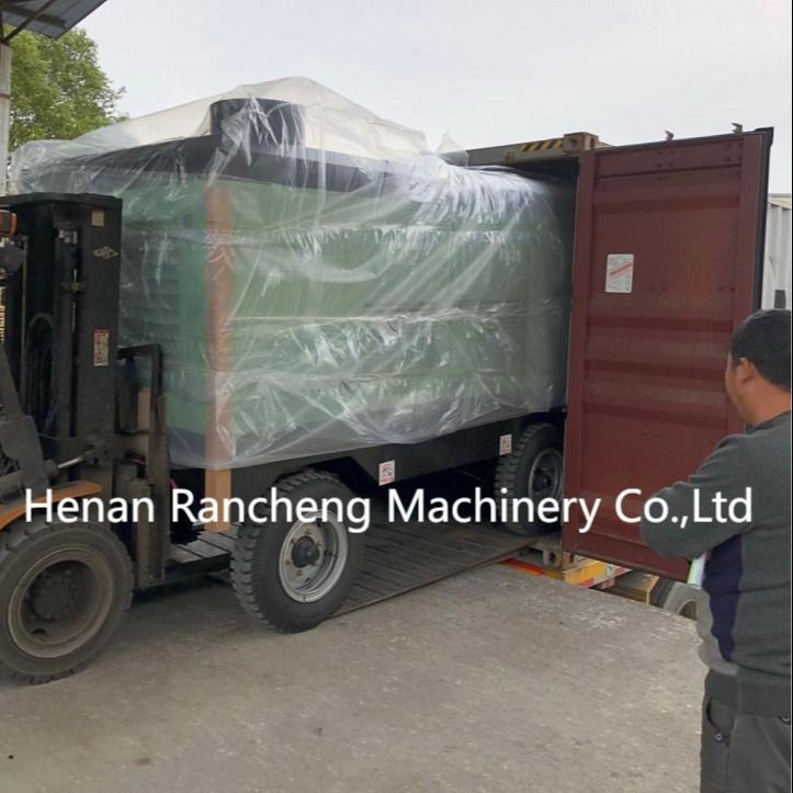 1107CFM 25Bar Mesin Diesel Kompresor Sekrup Kompresor Udara Portable Untuk Tekanan 2.5-1.8 Mpa