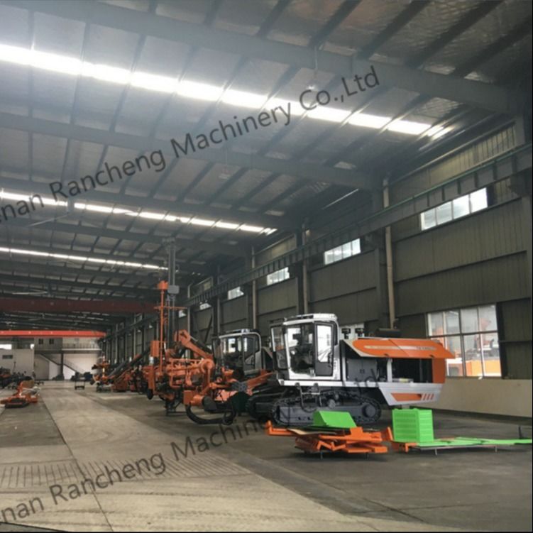 Pengeboran Lubang Ledakan DTH Hidrolik Terintegrasi Otomatis Untuk Yuchai YC6J220 162 KW