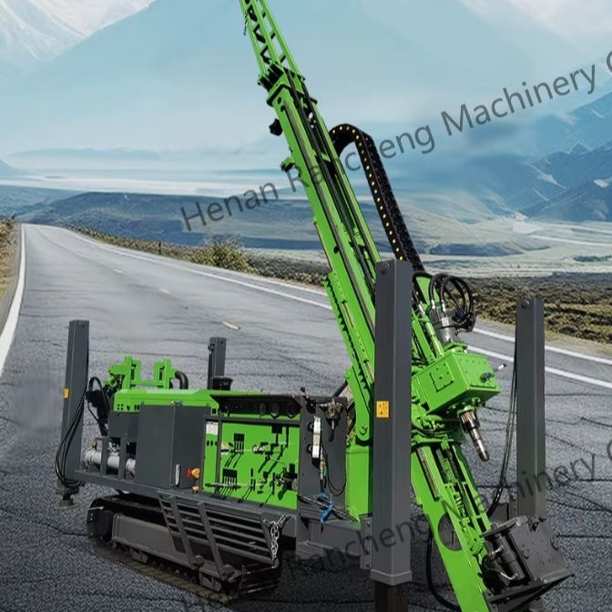 1800m BTW Core Drilling Rig Mesin Full Hydraulic Dengan Mesin Cummins 154KW