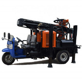 200m 22 HP Futian Brand Tricycle Mounted Hydraulic DTH Drilling Rig Dengan Daya Udara yang Lebih Tinggi