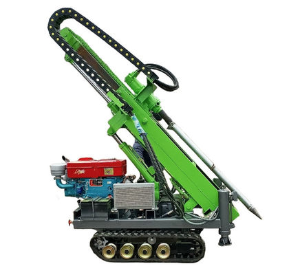 Rubber Crawler Mounted Solar Pile Driver 25HP Mesin Diesel 30m Kedalaman Piling