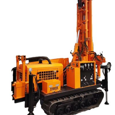 200m 5800Kg Mesin Pengeboran Sumur Air Hydraulic Dengan Mesin Diesel 58KW Dan Kekuatan Angkat 5T
