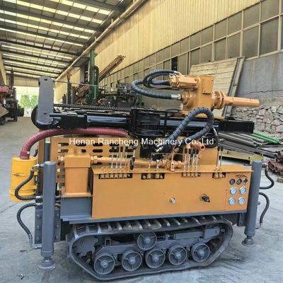 180m Deep Crawler Drilling Rig Machine Untuk Pengeboran Sumur Air yang Efisien