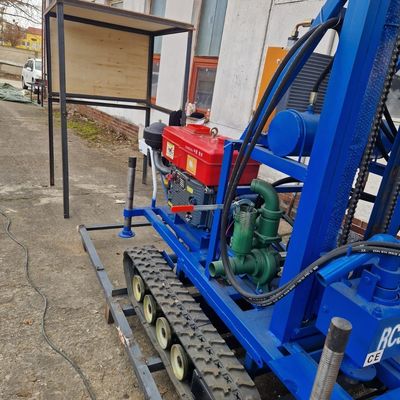 Mesin Pengeboran sumur air portabel 160m Didorong oleh mesin 35HP