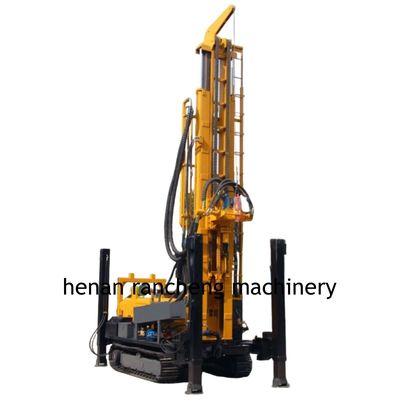 Kaki Dukungan Hidraulik Tinggi 350m Crawler Borehole Rig Pengeboran sumur air Dengan mesin 91KW
